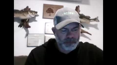 idkwhyidothis348732 online show from 01.07.25