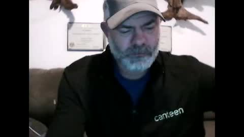 idkwhyidothis348732 online show from 01.16.25