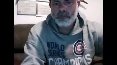 idkwhyidothis348732 online show from 01.21.25