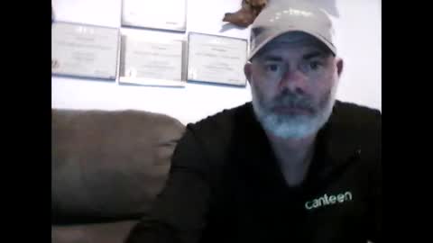 idkwhyidothis348732 online show from 01.30.25