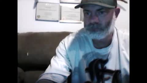 idkwhyidothis348732 online show from 02.01.25