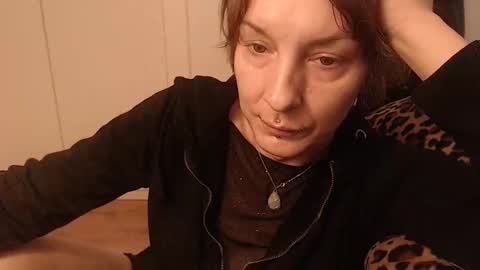 Snapshot of ifk_donkeysfr chatting on 10.15.25 Ifk Donkeys online show from 10.15.25