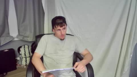 Snapshot of igetherwetter chatting on 02.08.25 Amiri Roue online show from 02.08.25