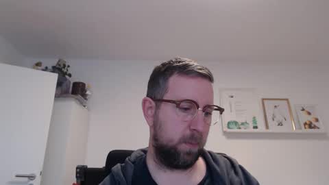 Snapshot of iggi2707 chatting on 12.10.24 ner d online show from 12.10.24