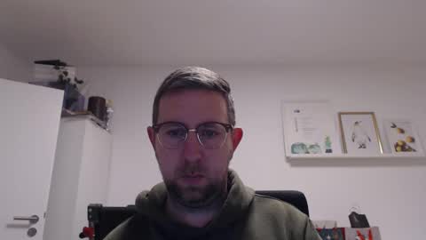 Snapshot of iggi2707 chatting on 12.16.24 ner d online show from 12.16.24