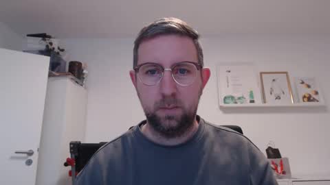 Snapshot of iggi2707 chatting on 12.19.24 ner d online show from 12.19.24