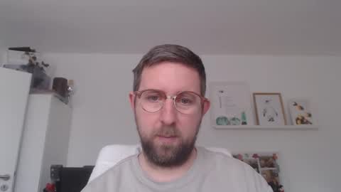 Snapshot of iggi2707 chatting on 01.06.25 ner d online show from 01.06.25