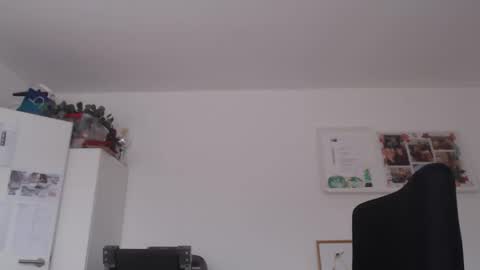 Snapshot of iggi2707 chatting on 01.24.25 ner d online show from 01.24.25