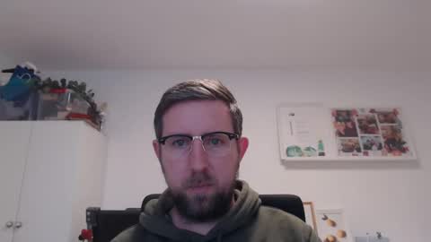 Snapshot of iggi2707 chatting on 02.03.25 ner d online show from 02.03.25