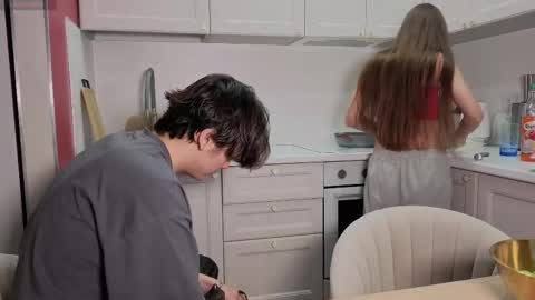 Julia and Mira online show from 11.13.25