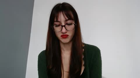 Snapshot of iicefairy chatting on 10.10.25 iicefairy online show from 10.10.25