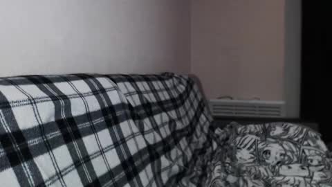 Snapshot of iiiiiiis chatting on 10.27.25 iiiiiiis online show from 10.27.25