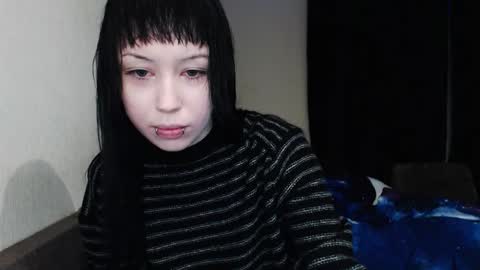 iiiiiiis online show from 12.15.25