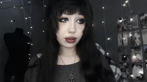 iiiiiiis online show from 06.02.26