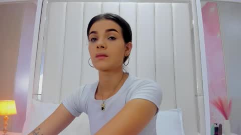 iisabella_hot02 online show from 10.01.25