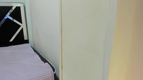 Isabella online show from 09.27.25