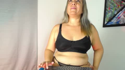  Livana  online show from 01.01.25