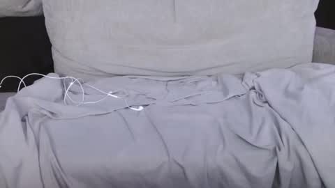 Snapshot of ijerkforuu456 chatting on 11.17.25 ijerkforuu456 online show from 11.17.25