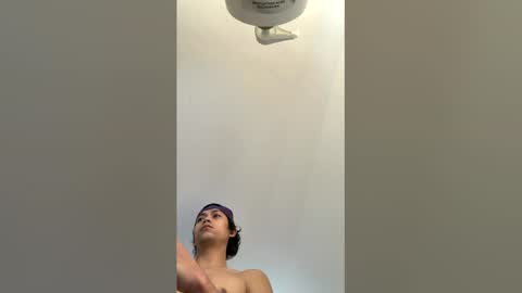 ikaikagora00 online show from 02.18.26