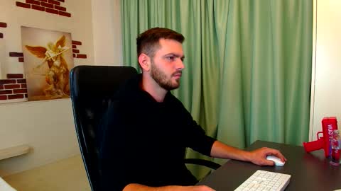 Snapshot of ikergale chatting on 10.02.25 IkerGale online show from 10.02.25