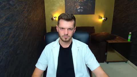 Snapshot of ikergale chatting on 11.02.25 IkerGale online show from 11.02.25