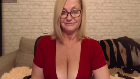 IlariaCetoi online show from 09.15.25