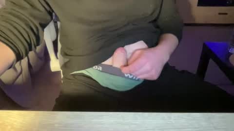 Snapshot of ilbender chatting on 02.03.25 ilbender online show from 02.03.25