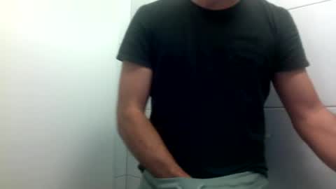 Snapshot of ilcaponero chatting on 04.26.26 ilcaponero online show from 04.26.26