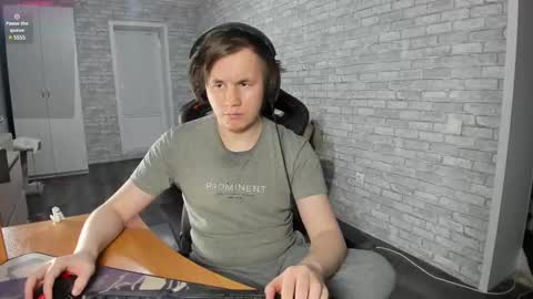 Snapshot of iliaskrislove chatting on 02.25.25 iliaskris online show from 02.25.25