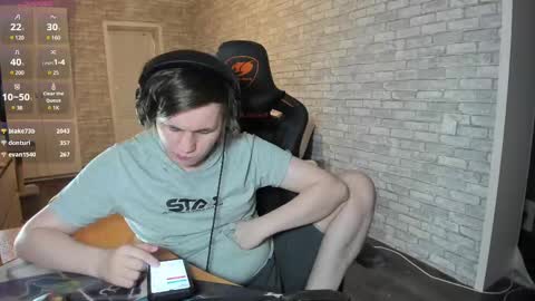 Snapshot of iliaskrislove chatting on 03.04.25 iliaskris online show from 03.04.25