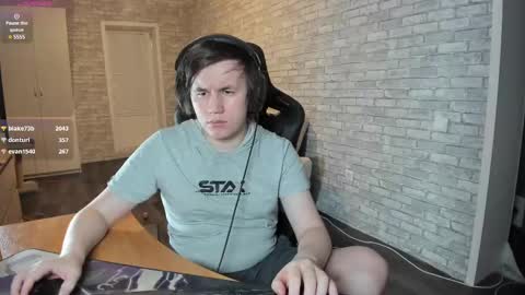 Snapshot of iliaskrislove chatting on 03.05.25 iliaskris online show from 03.05.25