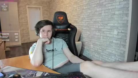 Snapshot of iliaskrislove chatting on 03.05.25 iliaskris online show from 03.05.25