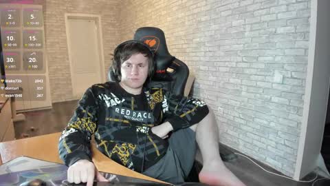 Snapshot of iliaskrislove chatting on 03.05.25 iliaskris online show from 03.05.25