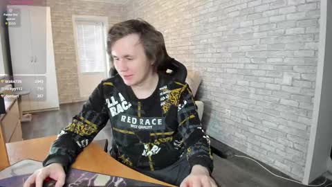 Snapshot of iliaskrislove chatting on 03.12.25 iliaskris online show from 03.12.25