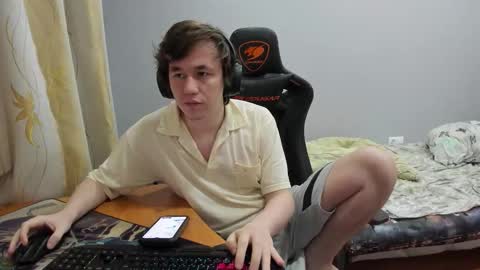 Snapshot of iliaskrislove chatting on 09.15.25 iliaskris online show from 09.15.25