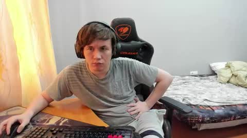 Snapshot of iliaskrislove chatting on 09.17.25 iliaskris online show from 09.17.25