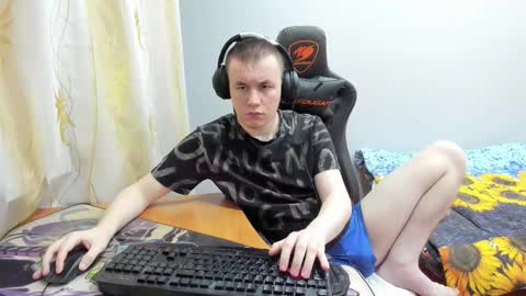 Snapshot of iliaskrislove chatting on 10.09.25 iliaskris online show from 10.09.25