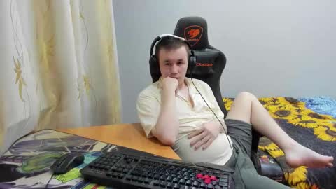 Snapshot of iliaskrislove chatting on 11.01.25 iliaskris online show from 11.01.25