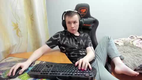 Snapshot of iliaskrislove chatting on 11.07.25 iliaskris online show from 11.07.25