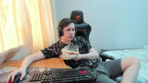 iliaskris online show from 04.17.26