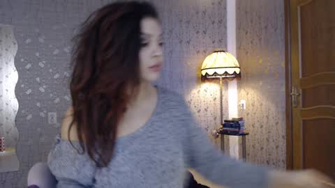 Adelia online show from 02.04.25