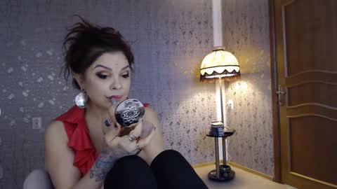 Adelia online show from 03.12.25