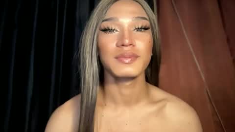 Snapshot of ill_moan_foryouxx chatting on 02.10.26 QUEEN KATH online show from 02.10.26