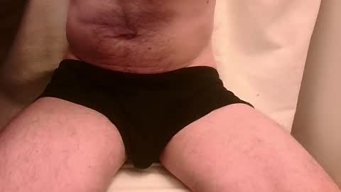 Snapshot of illubricat chatting on 12.31.24 illubricat online show from 12.31.24