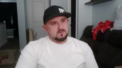 Letsgogetit online show from 02.12.26