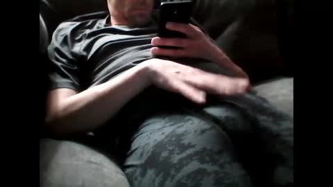 Snapshot of ilovesquirterz1 chatting on 01.25.25 Ilovesquirterz1 online show from 01.25.25