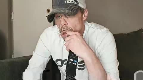 Snapshot of ilovesquirterz1 chatting on 03.06.25 Ilovesquirterz1 online show from 03.06.25