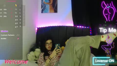 Ily Bea online show from 04.26.26