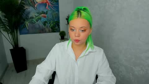 Roxy online show from 02.08.26