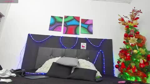 Angela online show from 12.11.24